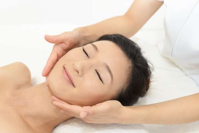 疲れた心と体に癒しを！越谷のエステでリフレッシュする理由