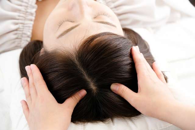 顔印象UP！ドライヘッドスパで第一印象を変える方法